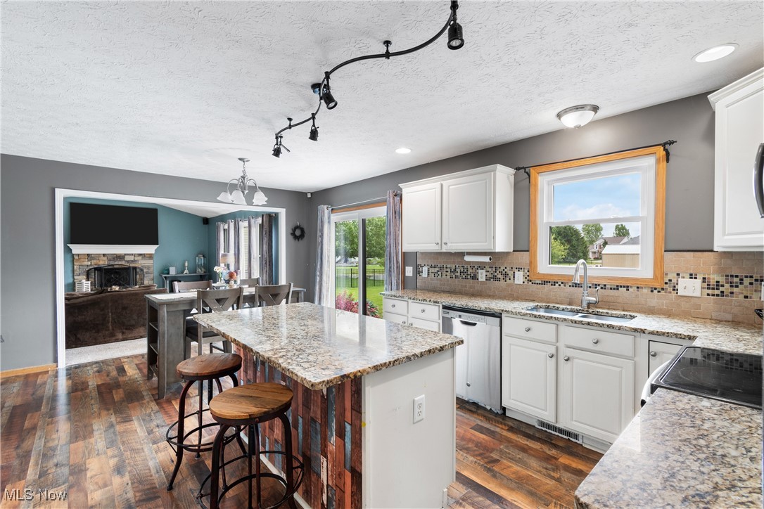 2866 Genera Street, Uniontown, Ohio image 13