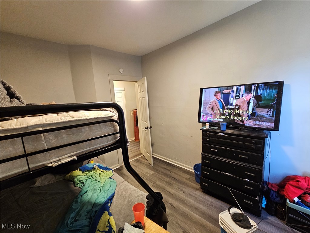 Leonard G Fosters Sub - Residential Income