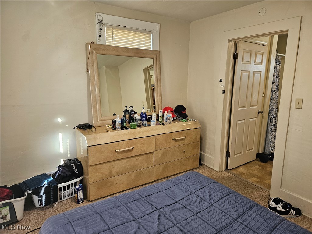 Leonard G Fosters Sub - Residential Income