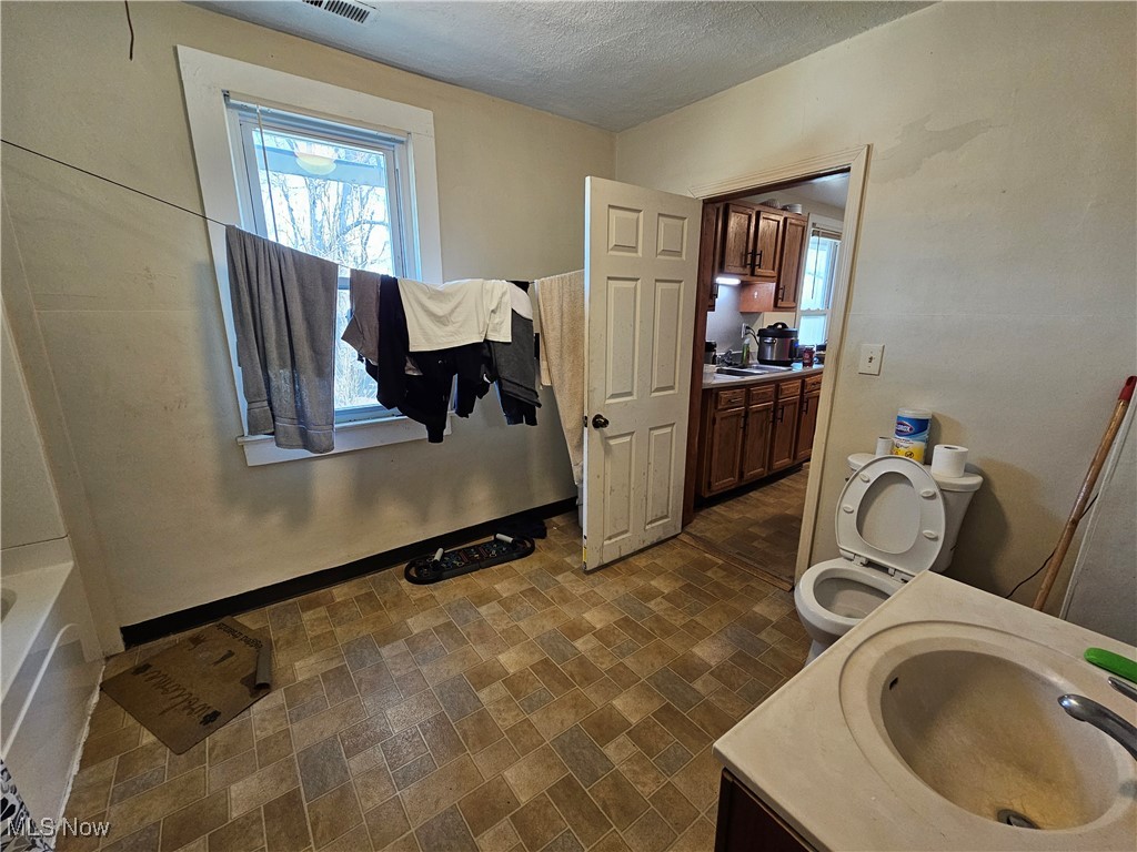 Leonard G Fosters Sub - Residential Income