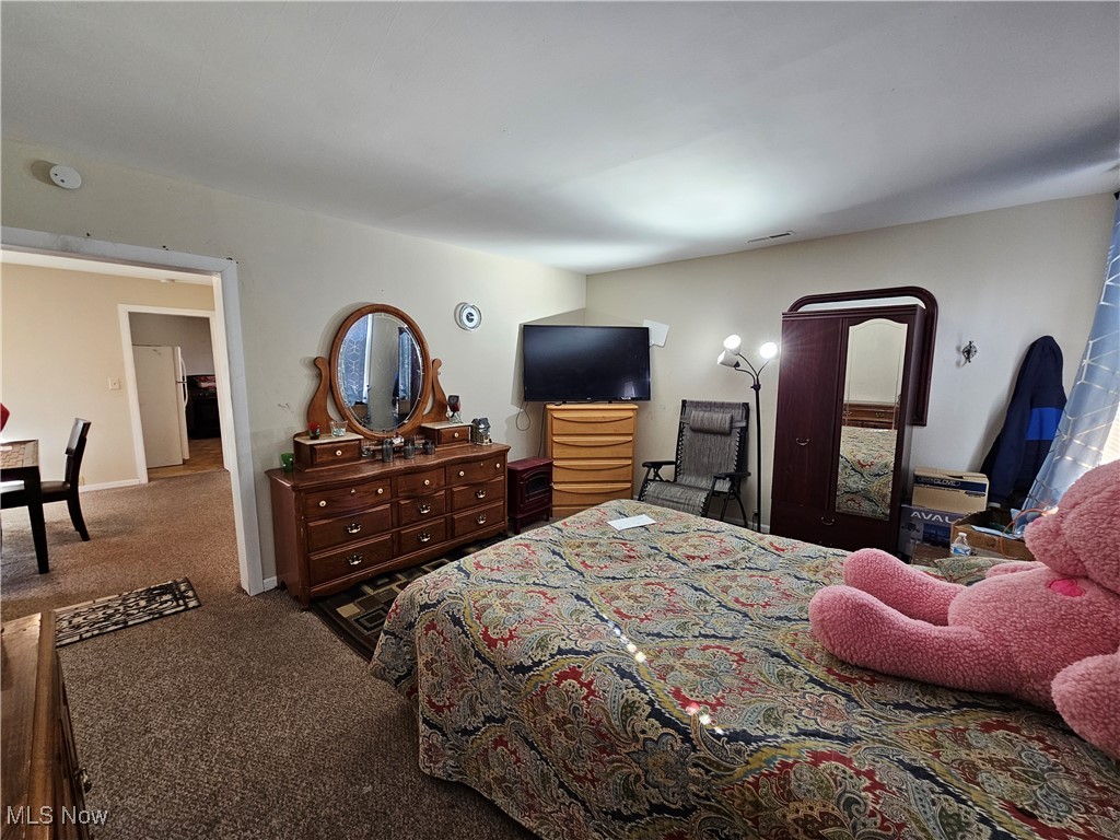 Leonard G Fosters Sub - Residential Income