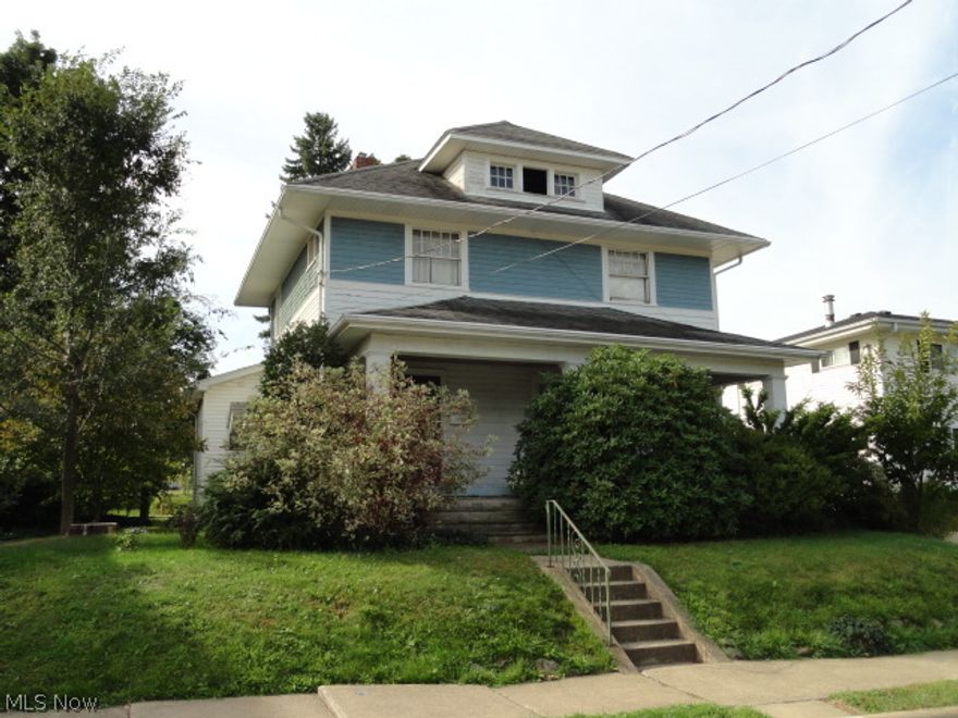 Perfect opportunity for fixer-upper.  Large 4 Bedroom home with floored Attic.  Original Sears home built in 1919.  Roof approximately 10 years old, backs up to Witwer Park.  Will not pass FHA, VA, or conventional loan process.  Cash only.