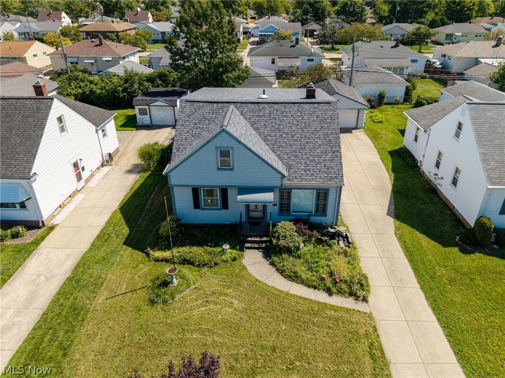 4747 Southwood Drive