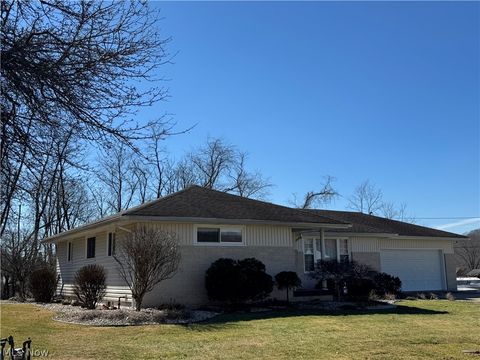 Homes For Sale - 404 S Bradfield Drive<br/> Pleasants County, Saint Marys, WV 26170