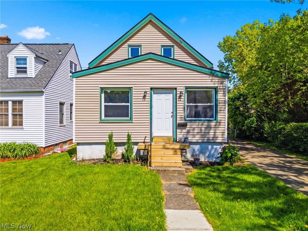 Photo of 4131 W 210th Street, Fairview Park, OH 44126 (MLS # 5211673)