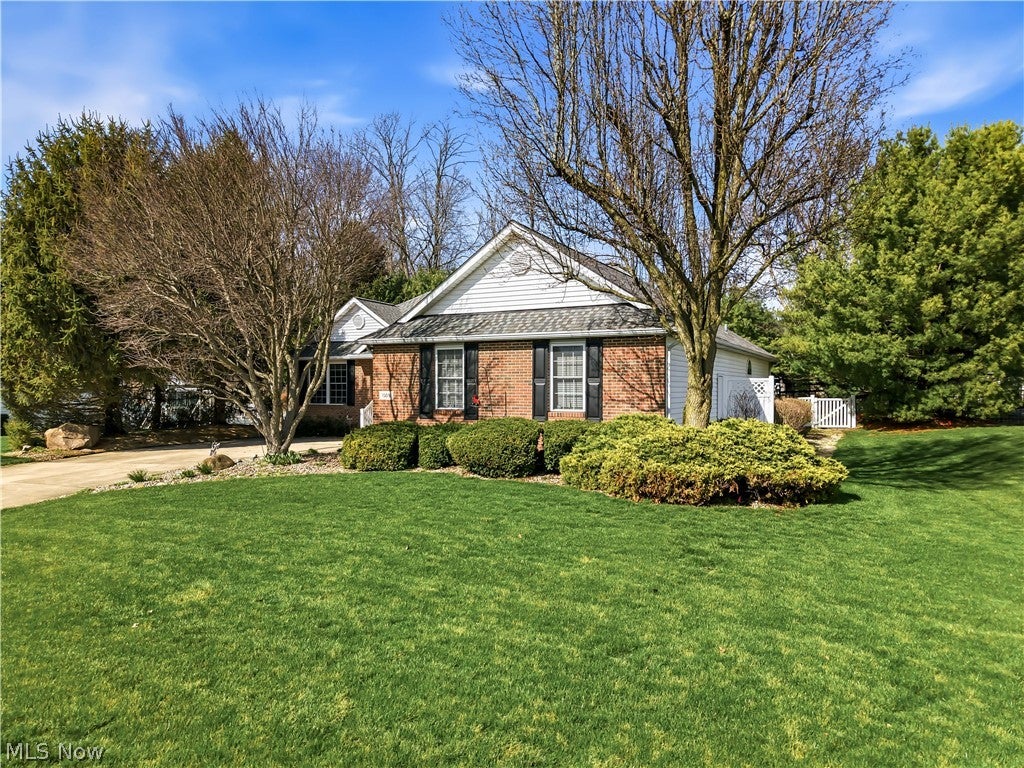 1009 E Reno Drive