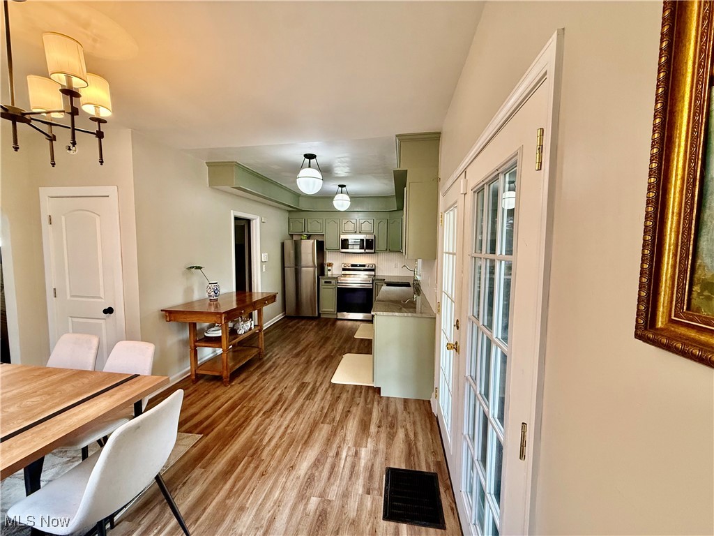 Brown & Hutchisons Add - Residential