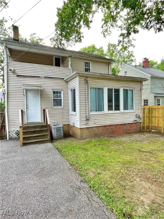 Cleveland Heights Blvd - Residential