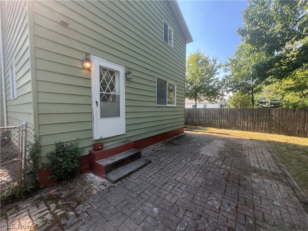 Modern Land Cos Mayfield/Belv - Residential Lease