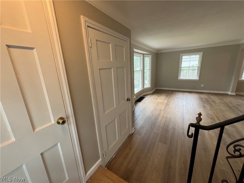 Modern Land Cos Mayfield/Belv - Residential Lease