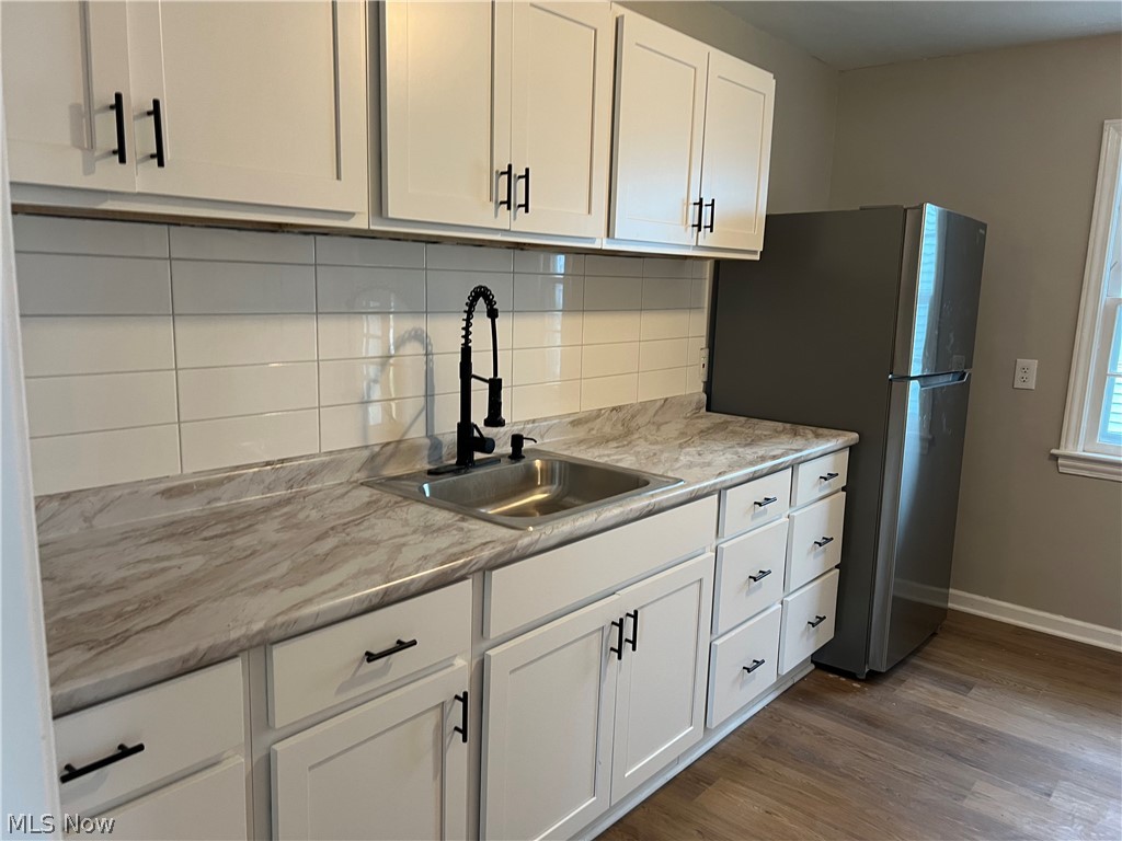 Modern Land Cos Mayfield/Belv - Residential Lease