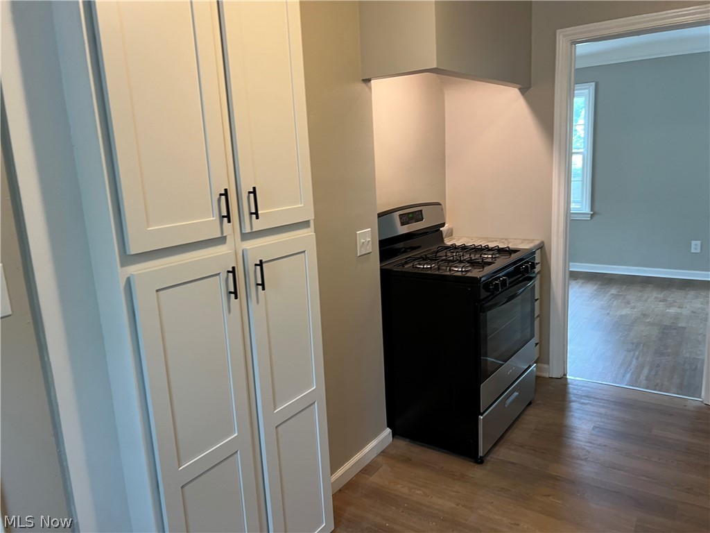 Modern Land Cos Mayfield/Belv - Residential Lease