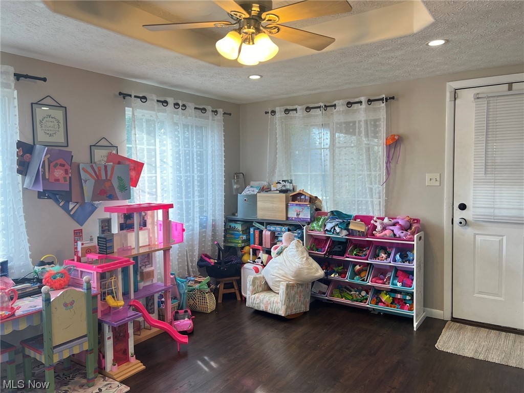 Kenilworth Manor - Residential