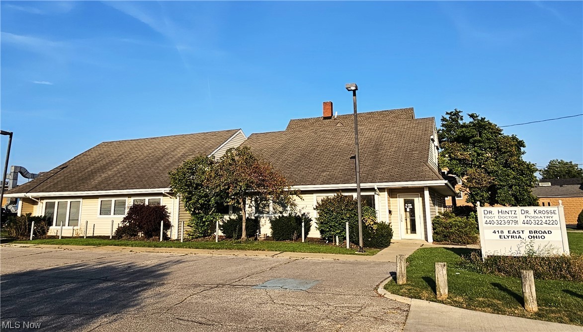 Elyria - Commercial Sale