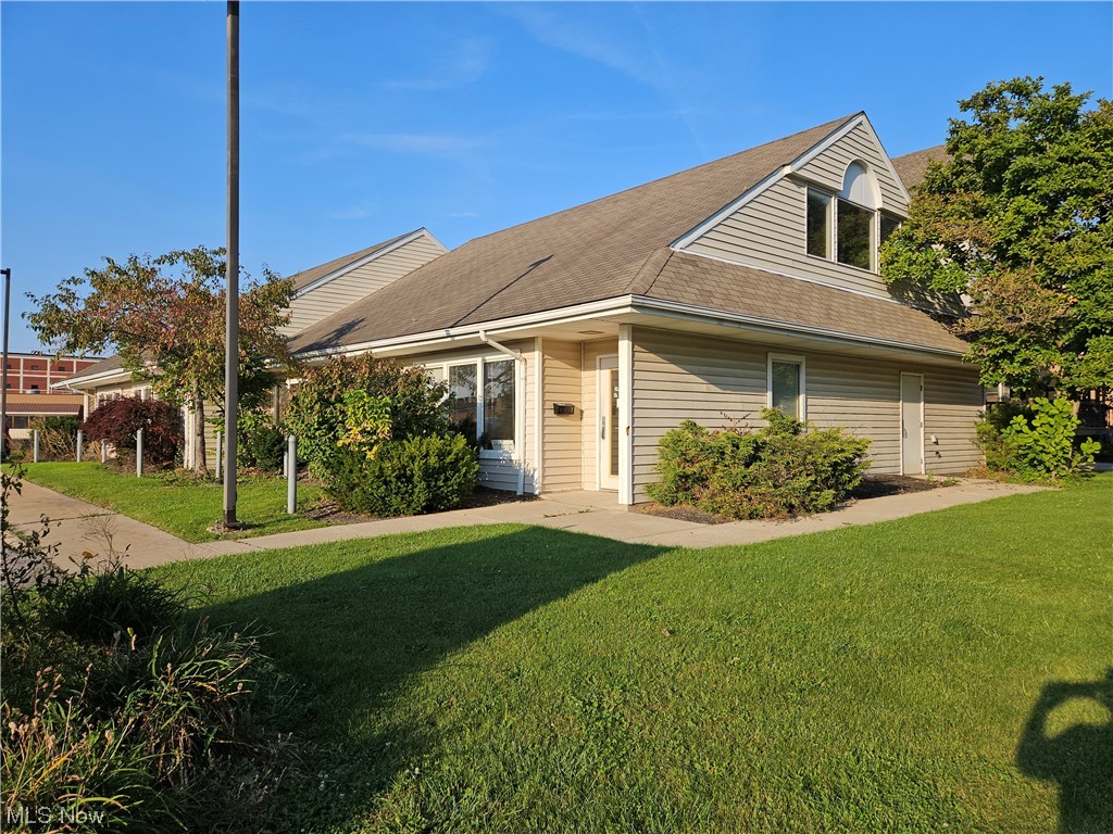 Elyria - Commercial Sale