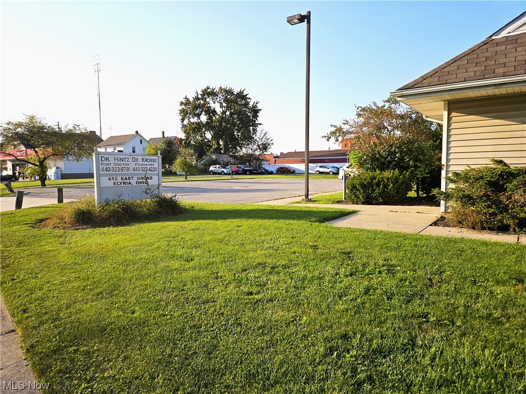 Elyria - Commercial Sale