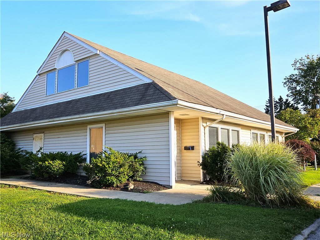 Elyria - Commercial Sale