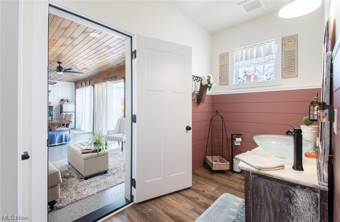 Lake Opines Estates - Residential