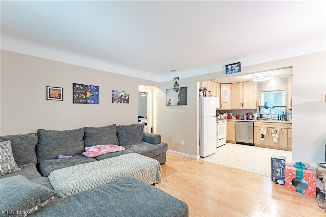 34561 Roberts Road