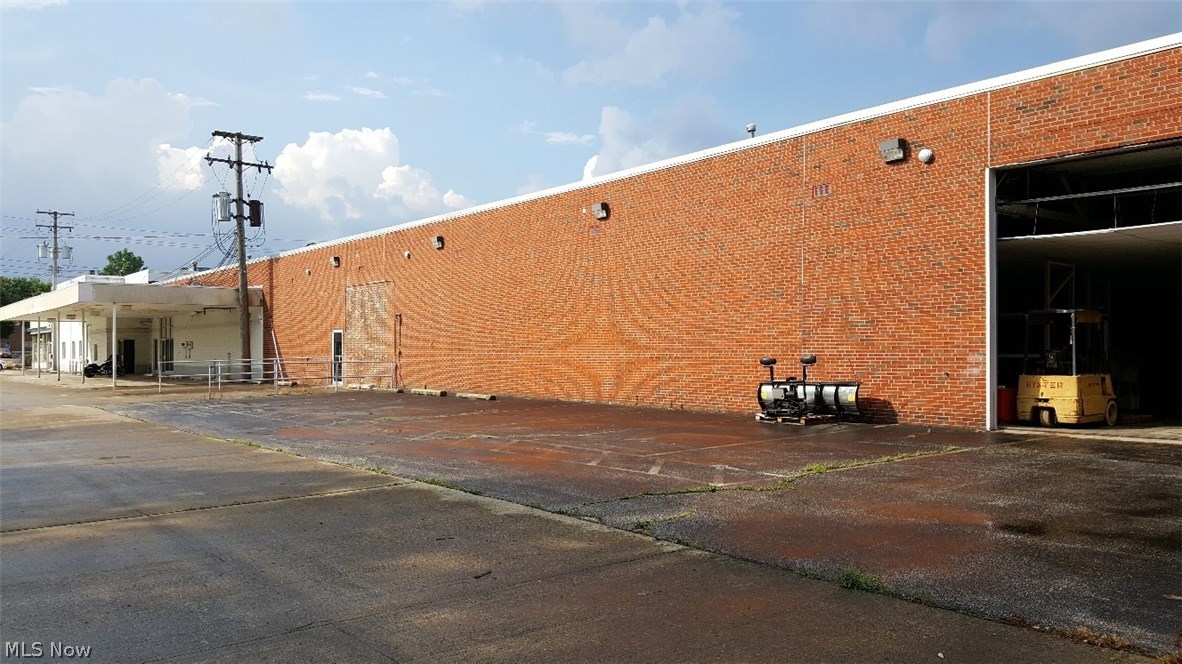 Stoney Brook - Commercial Sale