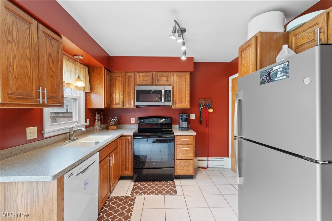 174 Woolf Avenue, Akron, Ohio image 9