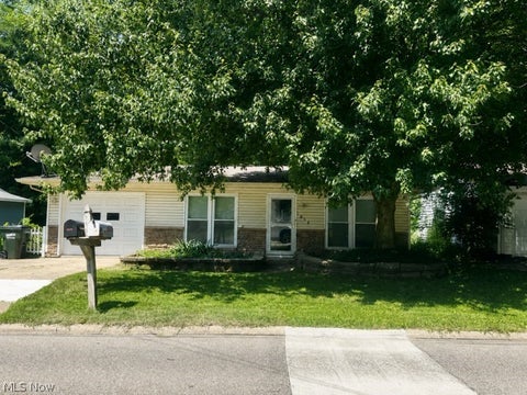 Homes For Sale - 1814 Highland Park Road<br/> Wooster, OH 44691