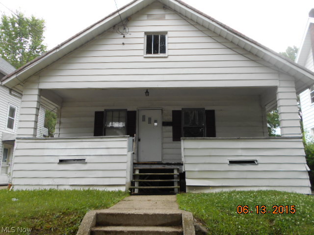 This bungalow has a fireplace, newer furnace and electric panel. Selling as is. Buyer will be responsible for all inspections and due diligence. Seller will make no repairs or concessions. Proof of funds with all offers.