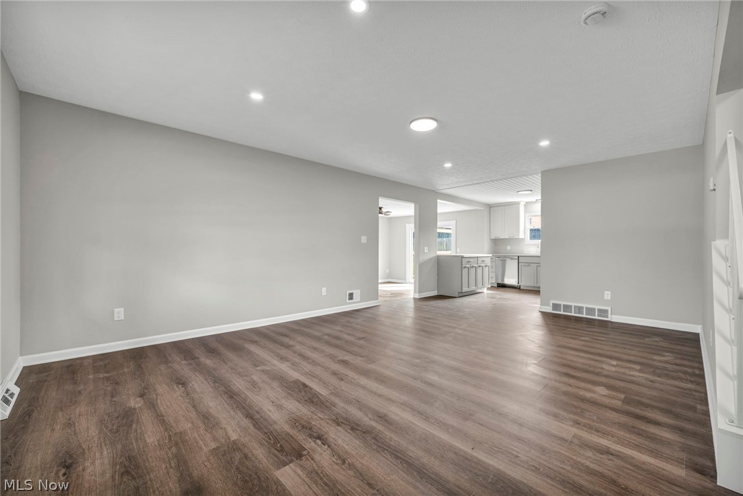 Warren Meadows Sub - Residential Income