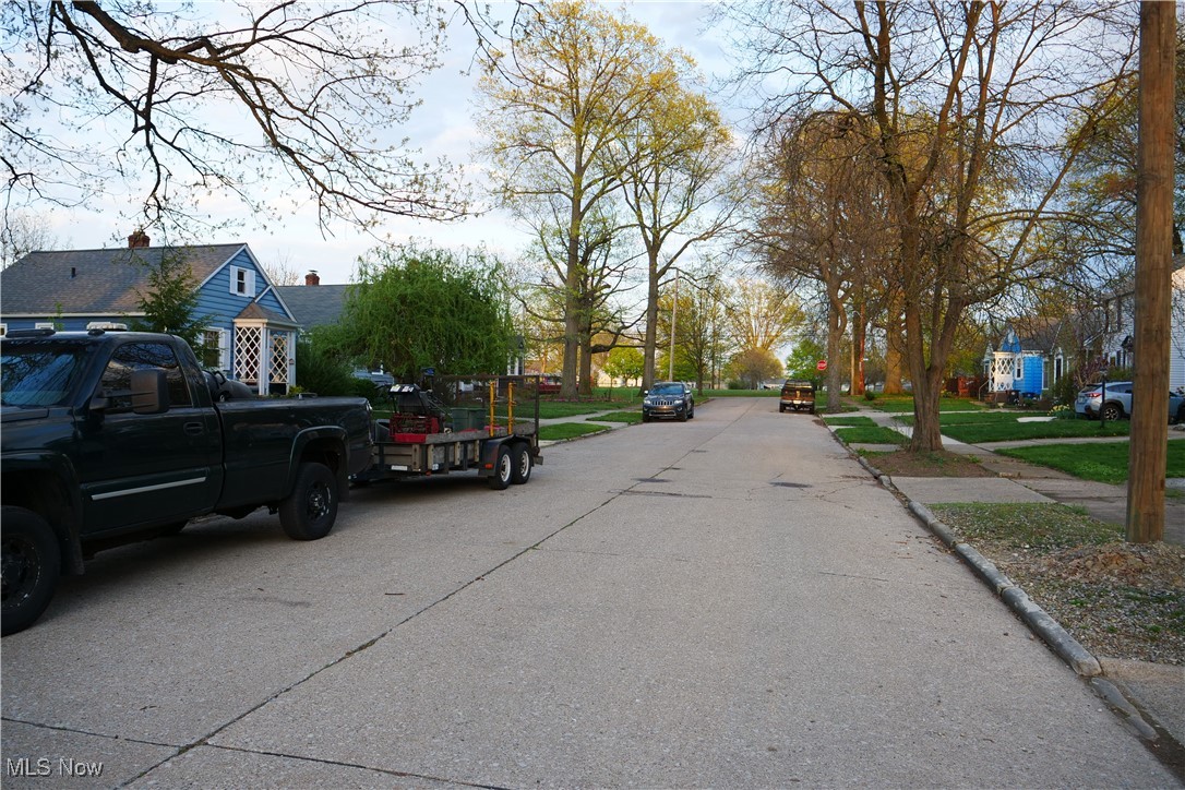 14510 Broxton Avenue, Cleveland, Ohio image 37