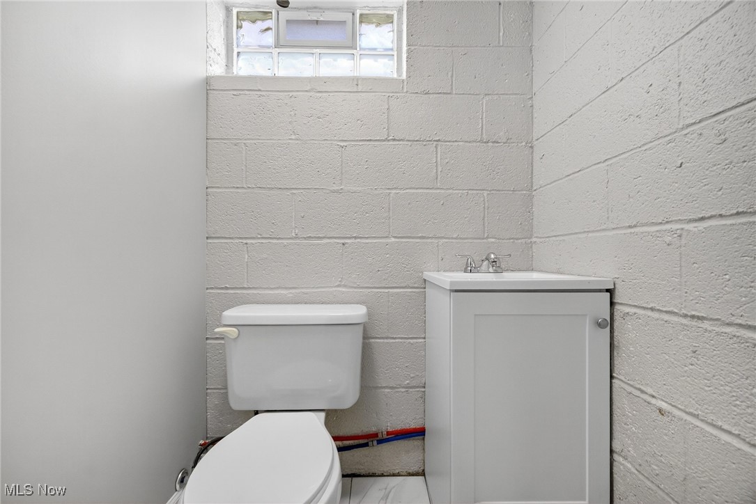 Cedar Center - Residential