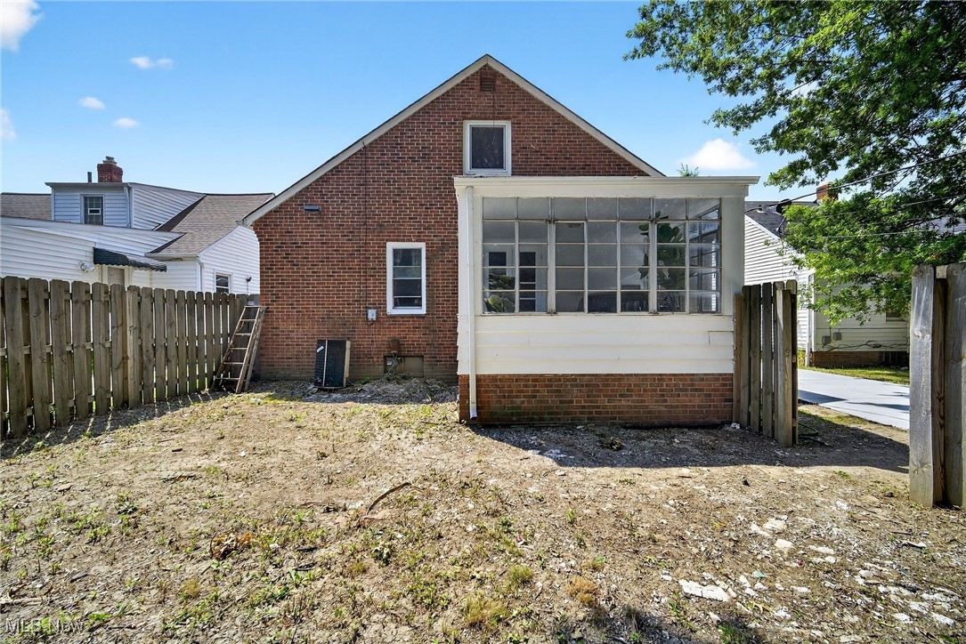 Cedar Center - Residential