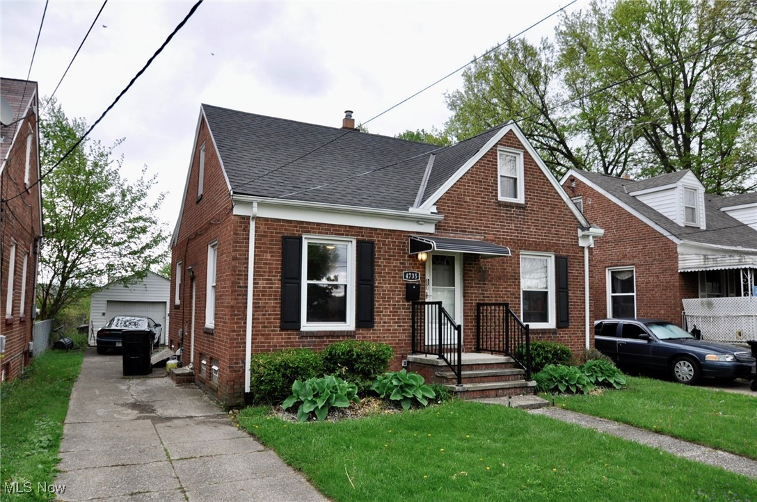 4735 W 157th Street
