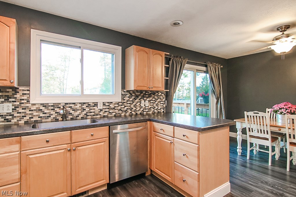 Colonial Park - Residential