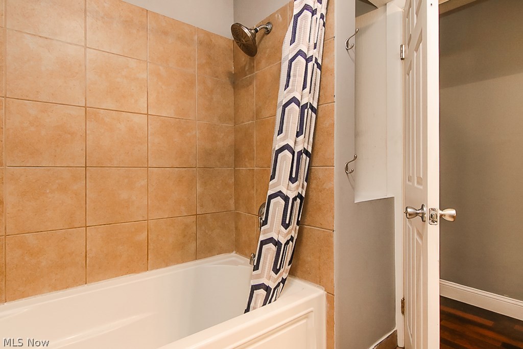 Colonial Park - Residential