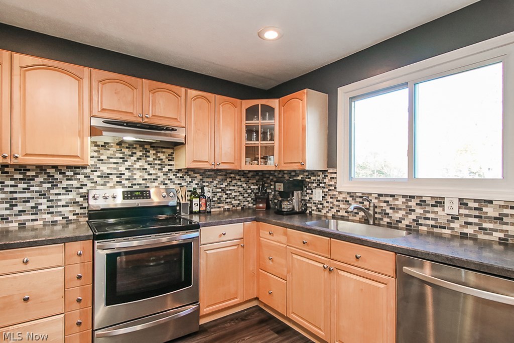 Colonial Park - Residential