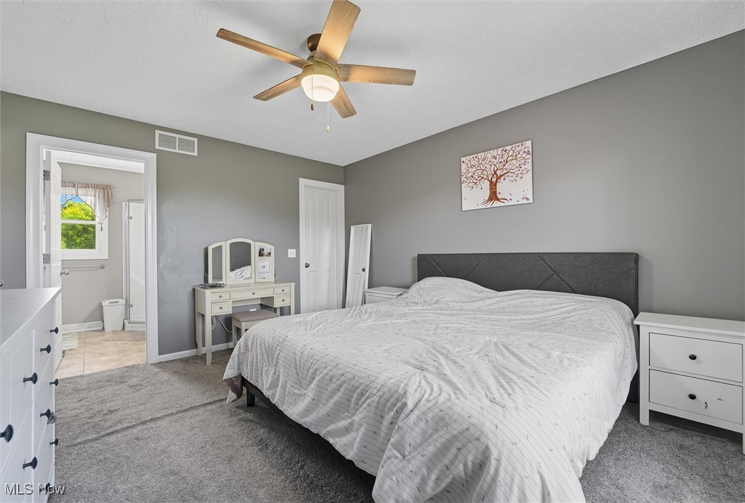 Holmes - Residential