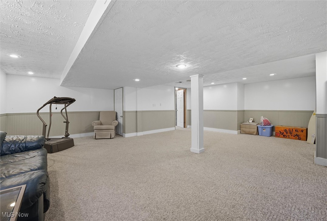 Holmes - Residential