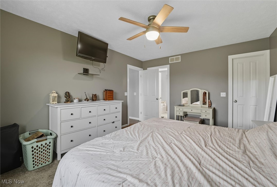 Holmes - Residential