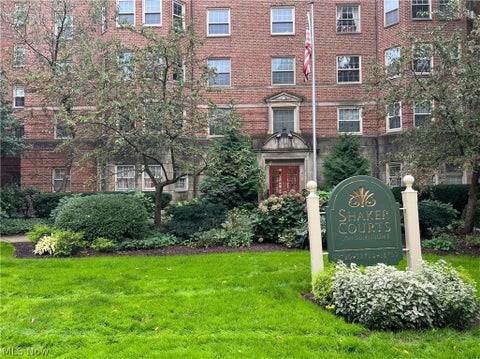 Condo For Sale - 13710 Shaker Boulevard #706<br/> Cuyahoga County, Cleveland, OH 44120
