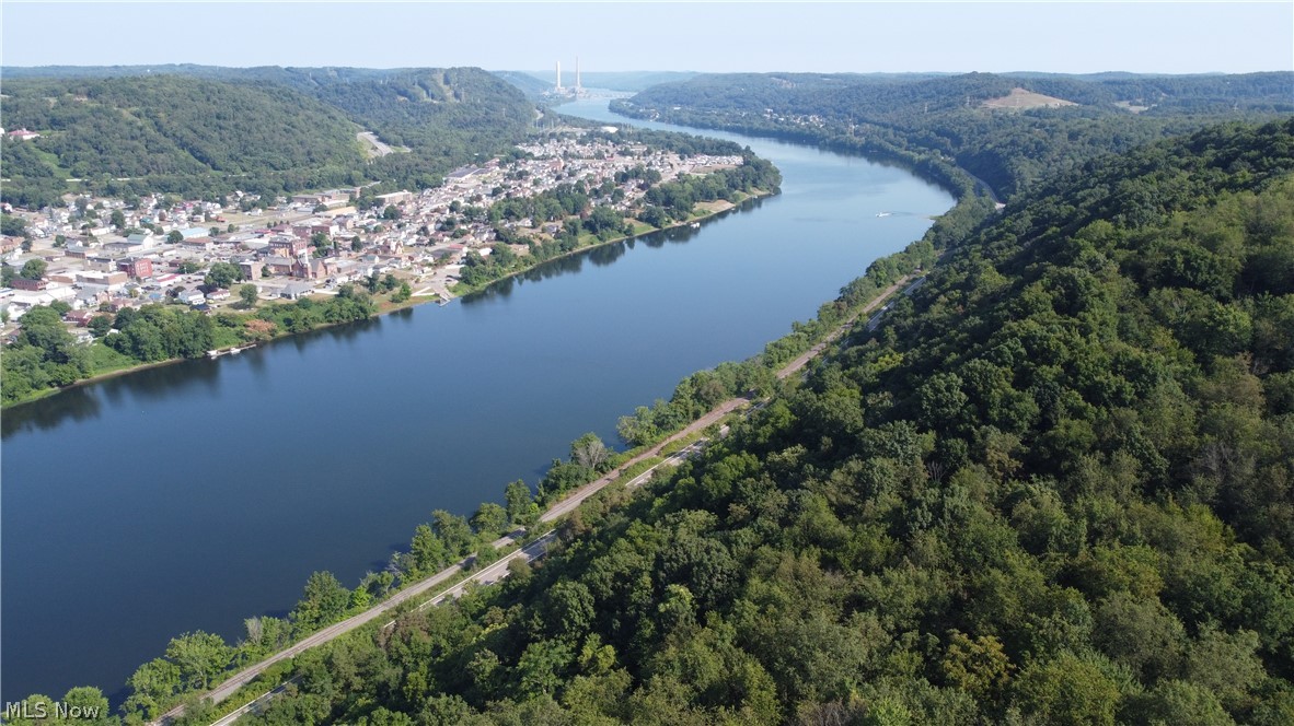 Ohio River Boulevard, New Cumberland, West Virginia image 7