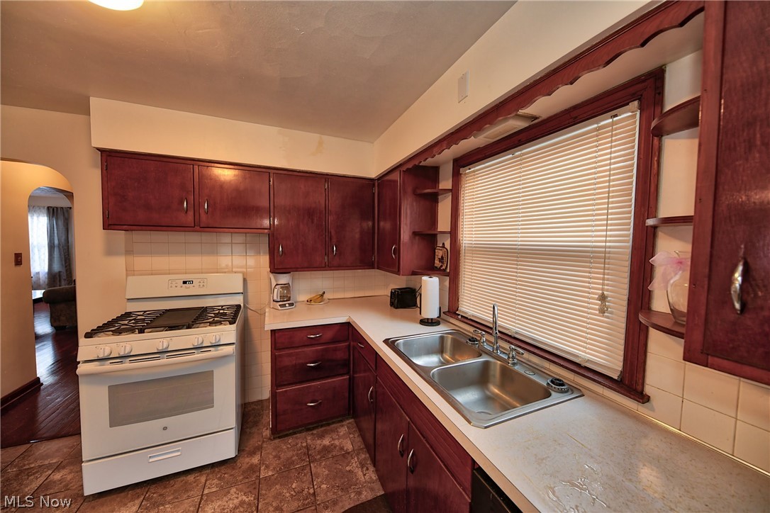 Beverly Park - Residential