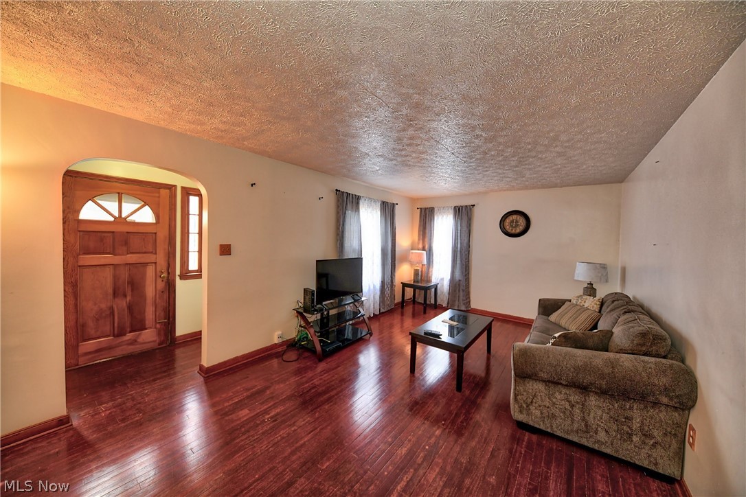 Beverly Park - Residential