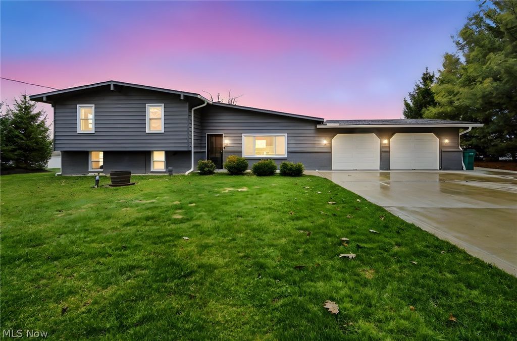 Photo of 1501 Morning Star Drive, Roaming Shores, OH 44084 (MLS # 5194399)