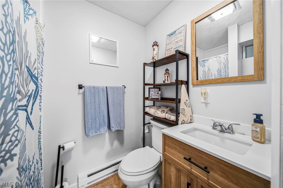 Roaming Rock Shores - Residential