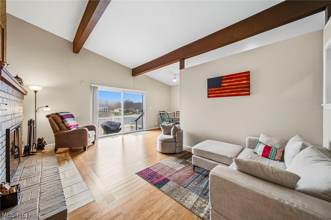 Roaming Rock Shores - Residential