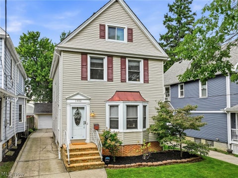 Homes For Sale - 1452 Westwood Avenue<br/> Cuyahoga County, Lakewood, OH 44107