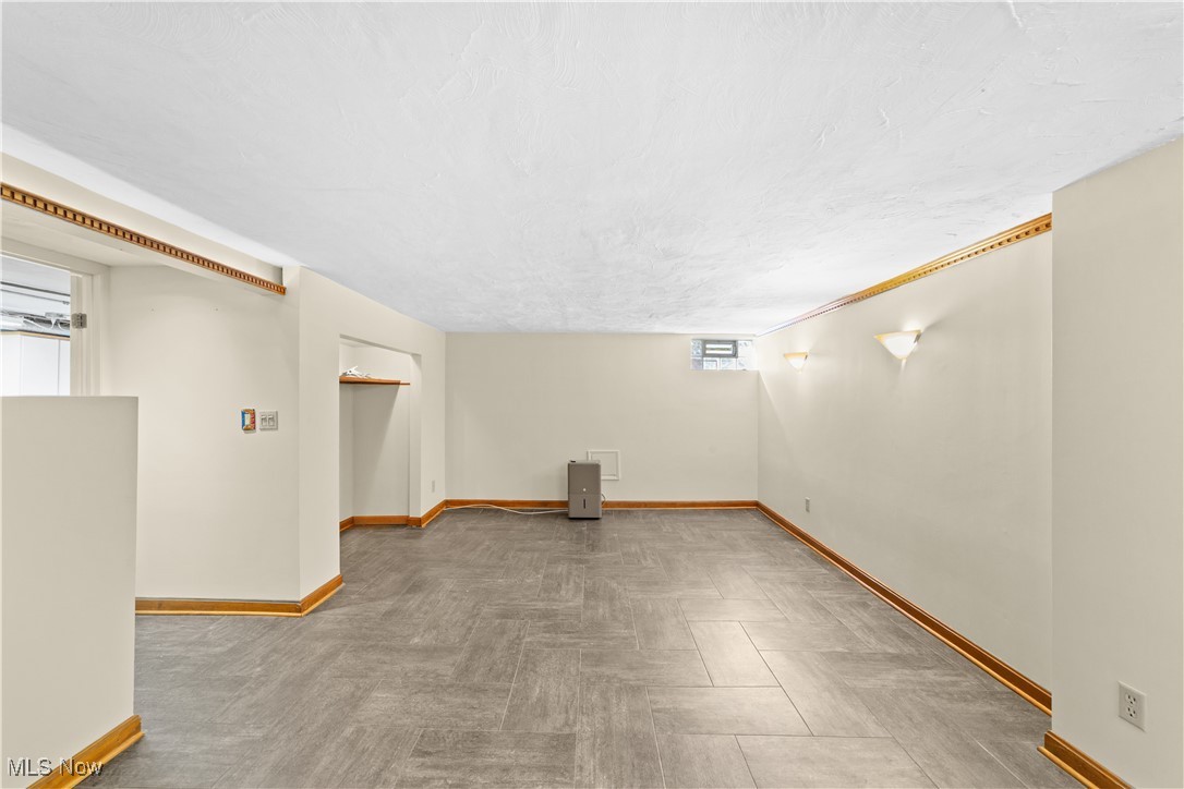 Blatz Pkwy - Residential