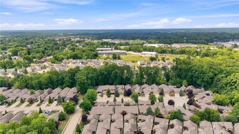 Tiny photo for 12380 Kronos Court, Strongsville, OH 44149 (MLS # 5232668)