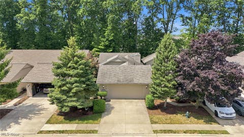 Photo of 12380 Kronos Court, Strongsville, OH 44149 (MLS # 5232668)