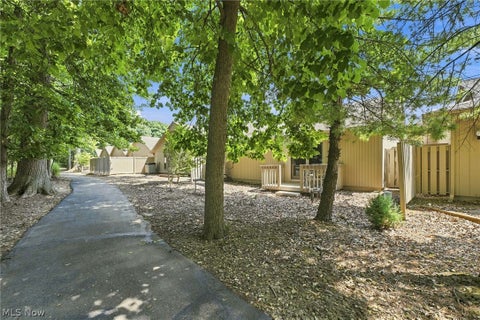 Tiny photo for 12380 Kronos Court, Strongsville, OH 44149 (MLS # 5232668)